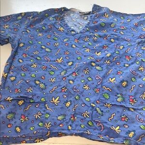 Peaches Uniform Large Blue Bug Patterned Short Sleeve V Neck Scrub Top